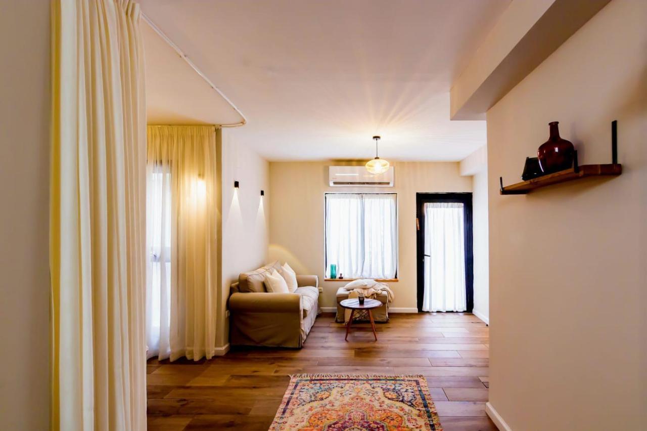 Bed and Breakfast Jabotinsky 37 Zikhron Ya'akov Exterior foto